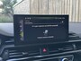 Audi A4 Avant 35 TFSI S edition Competition Automaat | Zwart optiek | 19 inch velgen | Adaptieve cruise control | Sportstuur | Lane assist & verkeersbord detectie | DAB | Parkeersensoren voor en achter