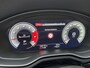 Audi A4 Avant 35 TFSI S edition Competition Automaat | Zwart optiek | 19 inch velgen | Adaptieve cruise control | Sportstuur | Lane assist & verkeersbord detectie | DAB | Parkeersensoren voor en achter
