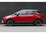 Opel Crossland 1.2 TURBO 110PK ULTIMATE / NAVI / ALCANTARA / LED / PDC / CLIMA / 17"LMV / CAMERA / AGR / KEYLESS / BLUETOOTH / CRUISECONTROL / 1E EIGENAAR / SCHITTERENDE STAAT !!