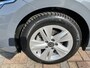Volkswagen Golf 1.0 TSI Life / FABRIEKSGARANTIE T/M 1-2027/ PARK. SENSOREN/ NAVI/ 16" LMV / APP-CONNECT /