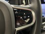 Volvo XC60 T6 Plug-in hybrid AWD Plus Dark | Achteruitrijcamera | Apple Carplay/Android Auto | Cruise control adaptief | Panoramadak | Voorverwarmingsinstallatie |