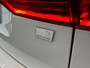 Volvo XC60 T6 Plug-in hybrid AWD Plus Dark | Achteruitrijcamera | Apple Carplay/Android Auto | Cruise control adaptief | Panoramadak | Voorverwarmingsinstallatie |