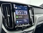 Volvo XC60 T6 Recharge Plus Black Edition | 21" | Trekhaak | Panoramadak | Elektrisch verstelbare stoelen | Stoel/stuur/achterbankverwarming | Keyless