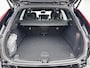 Volvo XC60 T6 Recharge Plus Black Edition | 21" | Trekhaak | Panoramadak | Elektrisch verstelbare stoelen | Stoel/stuur/achterbankverwarming | Keyless