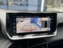 Peugeot 2008 1.2 Hybrid 145 PK Allure Automaat | 2025 Auto | Hybride Elektrisch rijden met Automaat | Keyless entry/Start | Parkeercamera 360 graden | Stoelverwarming | LED Verlichting | Navigatie | 17" Lichtmetalen Velgen | Cruise & Climate Control | Dode Hoek Bewaking |