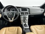 Volvo V40 T2 Automaat Nordic+ Luxury | 16'' | Panoramadak | Elektr. verstelb. bestuurdersstoel | Leder | Parkeercamera | Stoelverwarming | Parkeerverwarming | Parkeersensoren