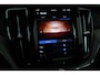 Volvo XC60 RECHARGE T6 AWD ULTIMATE DARK -PANO.DAK|BOWERS&WILKINS|LUCHTVERING|HEAD-UP DISP.|20"