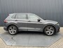 Volkswagen Tiguan 1.5 TSI R-Line Business+ | Keyless | Side Assist | Elk A-klep | IQ Light Prijs Rijklaar!!