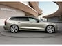 Volvo V60 2.0 T6 Recharge AWD R-Design | Panoramadak | Harman &Kardon | HUD | Four-C actief chassissysteem | PDC V+A en 360 camera |Trekhaak |