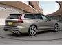 Volvo V60 2.0 T6 Recharge AWD R-Design | Panoramadak | Harman &Kardon | HUD | Four-C actief chassissysteem | PDC V+A en 360 camera |Trekhaak |
