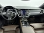 Volvo V60 2.0 T6 Recharge AWD R-Design | Panoramadak | Harman &Kardon | HUD | Four-C actief chassissysteem | PDC V+A en 360 camera |Trekhaak |