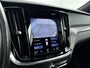 Volvo V60 T6 Recharge R-Design | Panoramadak | Harman &Kardon | HUD | Four-C actief chassissysteem | PDC V+A en 360 camera |Trekhaak |