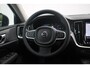 Volvo V60 B4 197PK Essential Edition | Adaptieve Cruise Control & Pilot Assist | Verwarmbare voorstoelen + stuurwiel | High Performance Audio | Park Assist voor + achter | Parkeercamera achter | Blind Spot Information System | Apple CarPlay | 19'' Velgen |