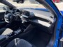 Peugeot e-2008 EV GT 50 kWh Climate Control | Voorstoelen Verwarmd | Full Map Navigatie | Apple Carplay / Android Auto | Camera | Parkeersensoren | Bekleding Half Leder/Alcantara