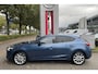 Mazda 3 2.0 SkyActiv-G 120 SkyLease+ | NAVIGATIE | BOSE AUDIO | CAMERA | STOEL+STUUR VERWARMING | HUD |