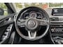 Mazda 3 2.0 SkyActiv-G 120 SkyLease+ | NAVIGATIE | BOSE AUDIO | CAMERA | STOEL+STUUR VERWARMING | HUD |