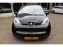 Peugeot 107 1.0 Airco, Parkeersensoren, Radio, Elektrische ramen, Centrale deurvergrendeling, Verstelbaar stuurwiel