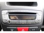 Peugeot 107 1.0 Airco, Parkeersensoren, Radio, Elektrische ramen, Centrale deurvergrendeling, Verstelbaar stuurwiel