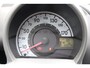 Peugeot 107 1.0 Airco, Parkeersensoren, Radio, Elektrische ramen, Centrale deurvergrendeling, Verstelbaar stuurwiel