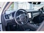 Volvo V90 T6 Plug-in hybrid AWD Ultra Dark | Schuif-/kanteldak | Trekhaak | Adaptieve LED koplampen | Harman Kardon audio | Adaptieve Cruise Control |