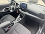 Toyota Yaris 1.5 HYBRID 115 AD-CRUISE APPLE/ANDROID CLIMA CAMERA LM-VELGEN BLUETOOTH NL-AUTO