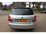 Skoda Fabia Combi 1.2 TSI Parkeersensoren, Climate control, Cruise control, Stoelverwarming, 15" LMV