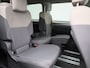 Volkswagen Multivan 1.4 eHybrid L2 Life Edition 218PK | Airco | 7 Zits | Camera | Trekhaak | Privacy glas | Navigatie | Vierseizoen banden | Cruise Control |