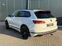 Volkswagen Touareg 3.0 TSI eHybrid * Blackstyle * Panorama * Trekhaak * Side Assist *