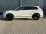 Volkswagen Touareg 3.0 TSI eHybrid * Blackstyle * Panorama * Trekhaak * Side Assist *