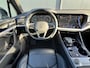 Volkswagen Touareg 3.0 TSI eHybrid * Blackstyle * Panorama * Trekhaak * Side Assist *