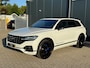 Volkswagen Touareg 3.0 TSI eHybrid * Blackstyle * Panorama * Trekhaak * Side Assist *