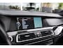 BMW 7-Serie 750i F01 xDrive High Executive | 408 pk | Head-up | Camera | Softclose | 20 inch | Dakraam | Trekhaak | Xenon | Leer | Navi | PDC | Soft-close | Memory | Origineel | ➡️