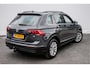 Volkswagen Tiguan 1.4 TSI Comfortline Trekhaak/ Navigatie/ Cruise control/ Pdc v+a/ Climate control