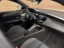 Peugeot e-308 GT First Edition EV 54 kWh Stoel & Stuur verwarming / Navi / Camera / Clima / 18Inch