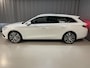 SEAT Leon Sportstourer 1.5 TSI Xcellence 18"/Dodehoek/Stoel + stuurverwarming/Keyless/Adaptieve cruise/Apple Carplay & Android Auto/PDC