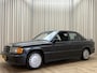 Mercedes-Benz 190-Serie 2.3-16V / 5 Speed Dogleg / Nieuwe APK / 185 PK / Bj 1986 / 1/2 Karo Stof/Leder / Schuifdak