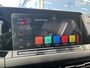Volkswagen Golf 1.5 eTSI R-Line / AUTOMAAT/ 2X R-LINE/ 150 PK/ PARK. SENSOREN/ DODE HOEK/ IQ. LIGHT/ DIGITAL DASHBOARD/ ADAPT. CRUISE/ APP CONNECT/ NAVI/ CLIMA/ DAB/ 18" LMV