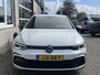 Volkswagen Golf 1.5 eTSI R-Line / AUTOMAAT/ 2X R-LINE/ 150 PK/ PARK. SENSOREN/ DODE HOEK/ IQ. LIGHT/ DIGITAL DASHBOARD/ ADAPT. CRUISE/ APP CONNECT/ NAVI/ CLIMA/ DAB/ 18" LMV