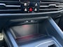 Volkswagen Golf 1.5 eTSI R-Line / AUTOMAAT/ 2X R-LINE/ PARK. SENSOREN/ DODE HOEK/ IQ. LIGHT/ DIGITAL DASHBOARD/ ADAPT. CRUISE/ APP CONNECT/ NAVI/ CLIMA/ DAB/ 18" LMV