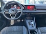 Volkswagen Golf 1.5 eTSI R-Line / AUTOMAAT/ 2X R-LINE/ PARK. SENSOREN/ DODE HOEK/ IQ. LIGHT/ DIGITAL DASHBOARD/ ADAPT. CRUISE/ APP CONNECT/ NAVI/ CLIMA/ DAB/ 18" LMV
