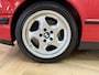 BMW M5 5-serie E34 3.6 - 5-Speed Manual / Brillantrot / 315 PK / 1991 / 17" Throwing Stars / Schuifdak / Leder