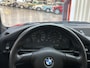BMW M5 5-serie E34 3.6 - 5-Speed Manual / Brillantrot / 315 PK / 1991 / 17" Throwing Stars / Schuifdak / Leder