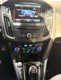 Ford Focus 1.0 Titanium BT-TELEFOONVERBINDING NAVI CLIMA CRUISE VOICE KEYLESS-START PDC LMV NIEUWE RIEM