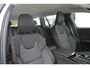 Volvo V60 T6 350PK Plug-in hybrid AWD Core | Parkeercamera | Verwarmbare Voor- en Achterstoelen | Adaptieve Cruise Control i.c.m. Pilot Assist | Navigatie | 18 inch Lichtmetalen Velgen | Bluetooth Telefonie & Multimedia