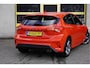 Ford Focus 1.5 EcoBlue 5drs ST Line Business BJ2020 Lmv 17" | Led | Pdc | Achteruitrijcamera | Navi | Keyless entry | Verwarmd voorruit | Climate control | Cruise control | Verwarmde voorstoelen | Verwarmd stuurwiel | Zwarte hemel | Getint glas