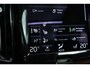 Volvo XC60 2.0 B5 AWD Inscription / Pano / Trekhaak / Camera