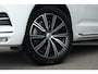 Volvo XC60 2.0 B5 AWD Inscription / Pano / Trekhaak / Camera