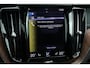 Volvo XC60 2.0 B5 AWD Inscription / Pano / Trekhaak / Camera