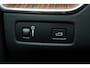 Volvo XC60 2.0 B5 AWD Inscription / Pano / Trekhaak / Camera