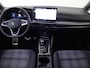 Volkswagen Golf 1.5 eHybrid GTE | Trekhaak | Achteruitrijcamera | Head-up display | LED matrix verlichting | 3-zone airco | Stoel- en stuurwielverwarming | Adaptieve cruise control |